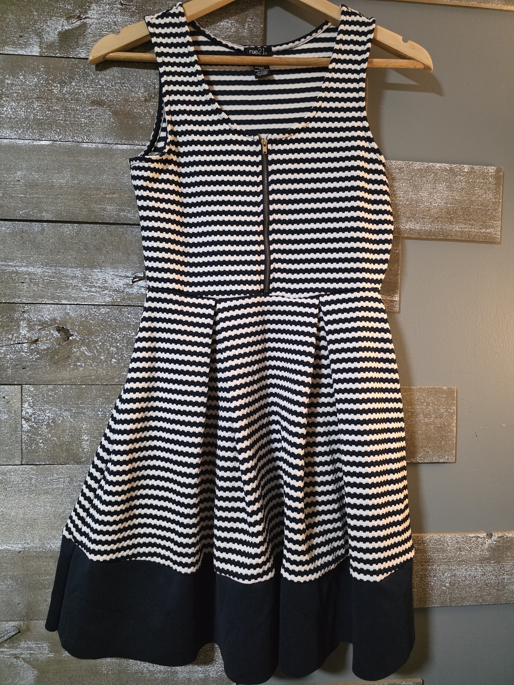 Rue21 Black and White Striped Zip-Front Fit & Flare Dress